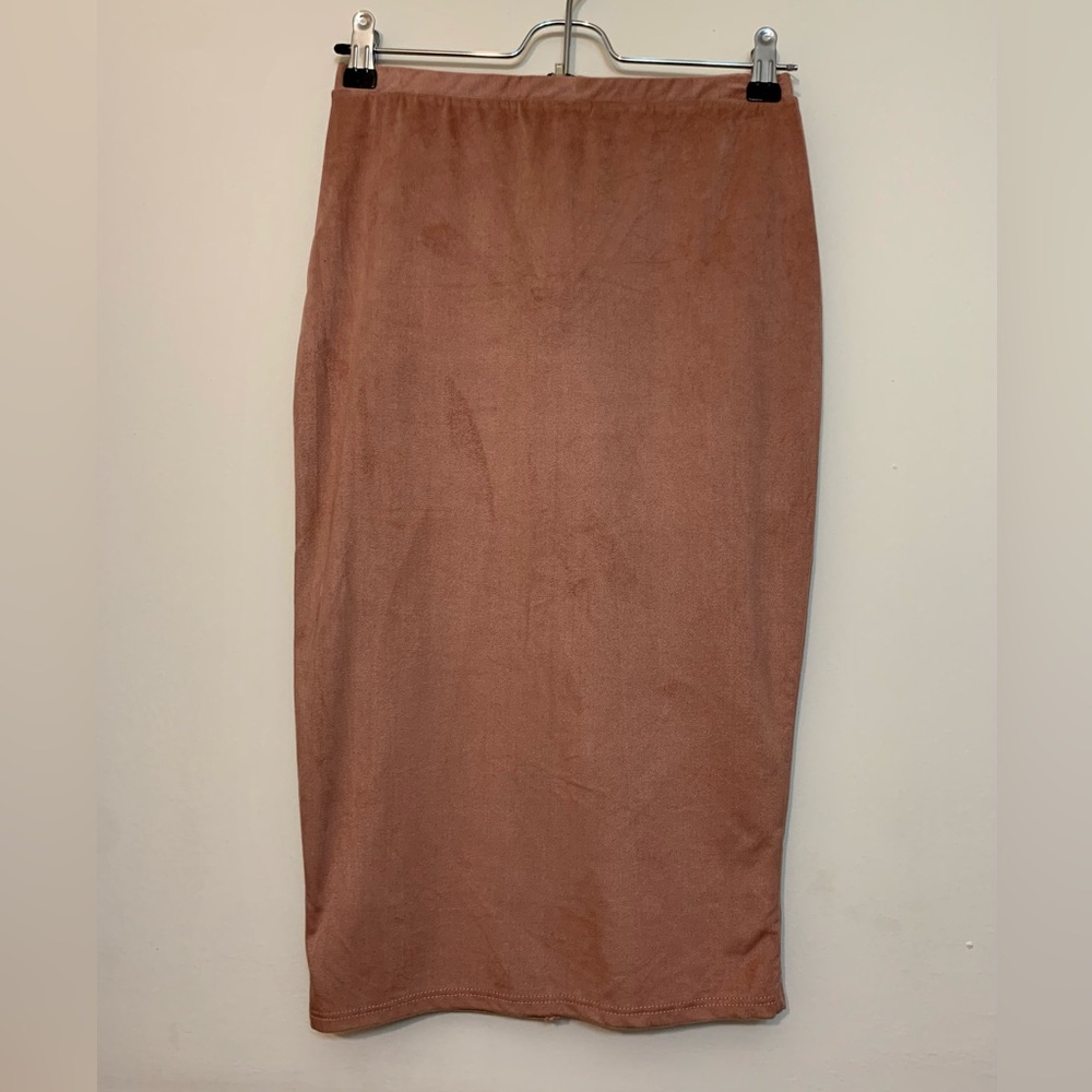 Elegant Peach Women's Skirt